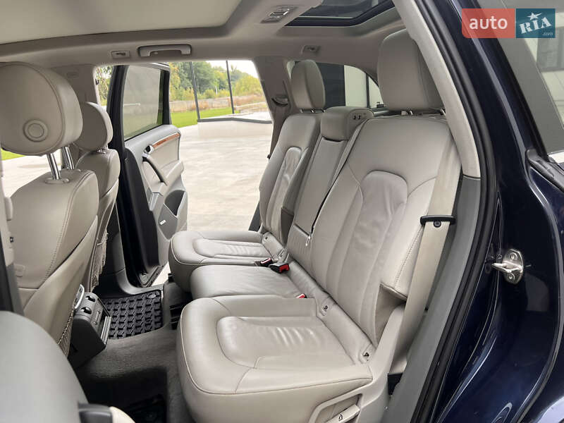 Позашляховик / Кросовер Audi Q7 2013 в Луцьку
