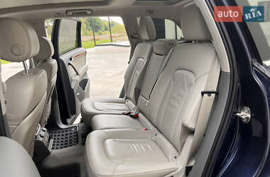 Внедорожник / Кроссовер Audi Q7 2013 в 