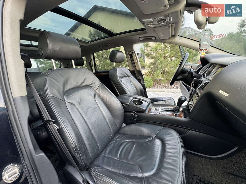 Позашляховик / Кросовер Audi Q7 2006 в Вінниці
