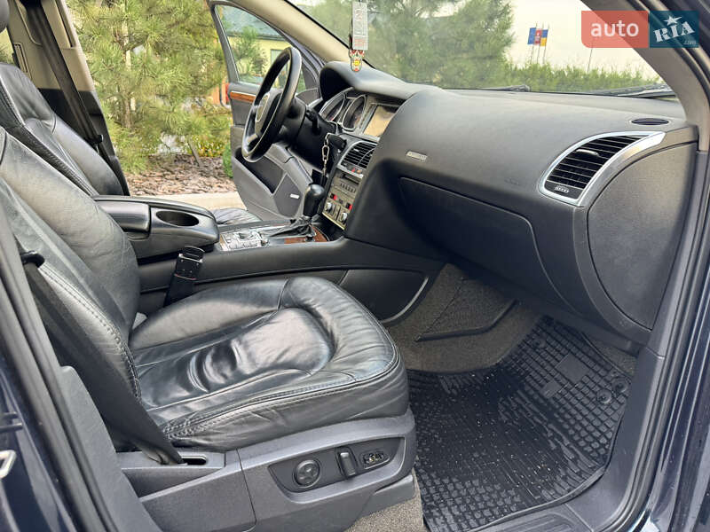 Позашляховик / Кросовер Audi Q7 2006 в Вінниці
