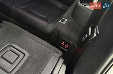 Позашляховик / Кросовер Audi Q7 2016 в 
