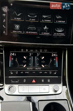 Позашляховик / Кросовер Audi Q7 2020 в 