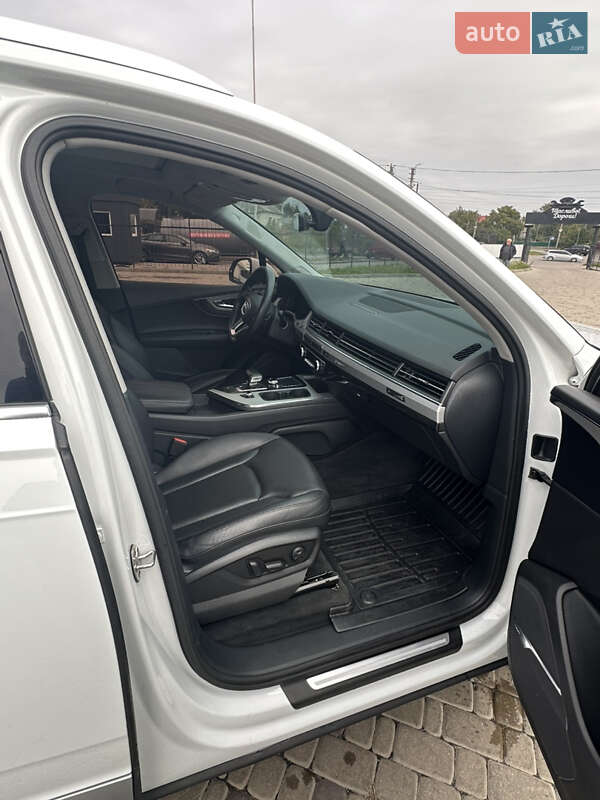 Позашляховик / Кросовер Audi Q7 2016 в Білій Церкві