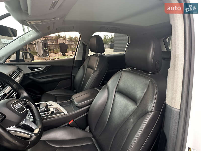 Позашляховик / Кросовер Audi Q7 2016 в Білій Церкві