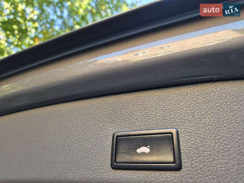 Внедорожник / Кроссовер Audi Q7 2010 в Одессе