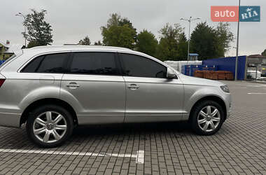 Внедорожник / Кроссовер Audi Q7 2006 в 
