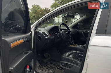 Внедорожник / Кроссовер Audi Q7 2006 в 