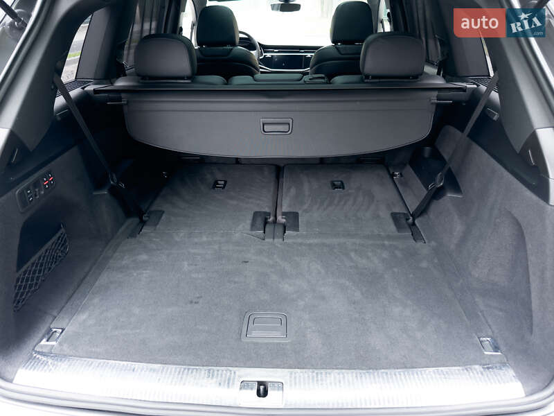 Внедорожник / Кроссовер Audi Q7 2020 в Львове фото 27 Внедорожник / Кроссовер Audi Q7 2020 в Львове