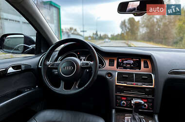 Позашляховик / Кросовер Audi Q7 2014 в 
