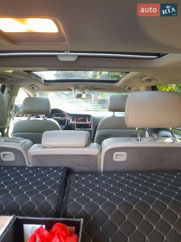 Позашляховик / Кросовер Audi Q7 2007 в Сумах