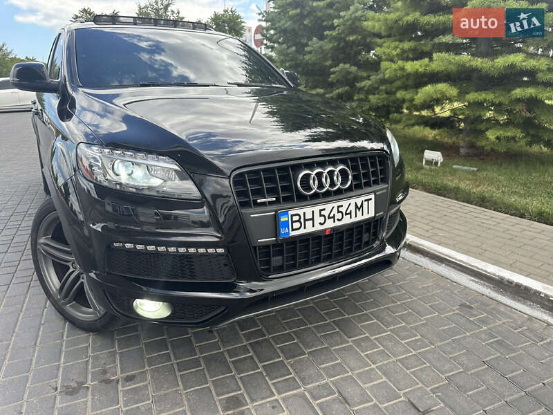 Audi Q7 2013