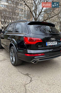 Внедорожник / Кроссовер Audi Q7 2013 в Одессе