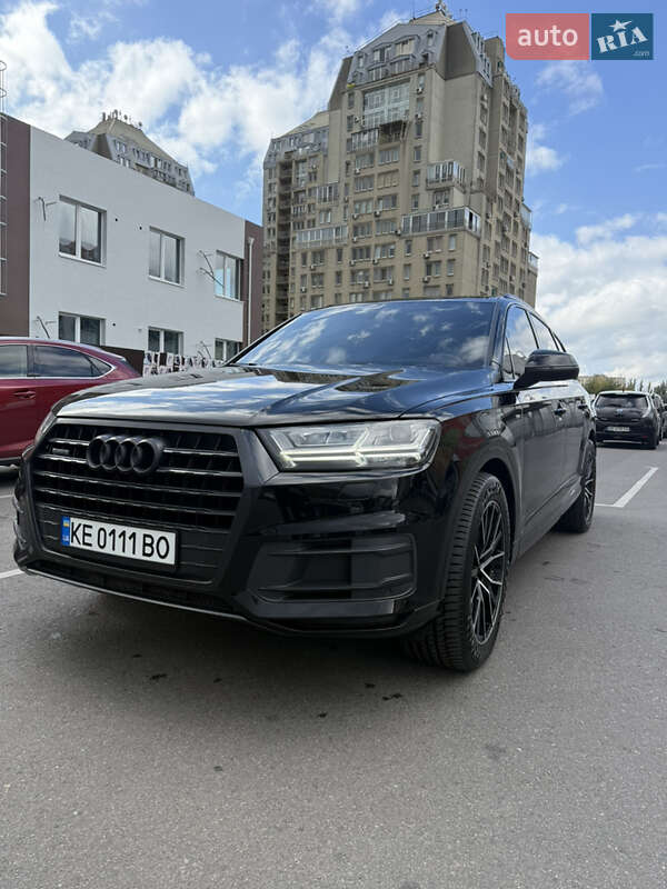 Внедорожник / Кроссовер Audi Q7 2017 в Днепре фото 4 Внедорожник / Кроссовер Audi Q7 2017 в Днепре