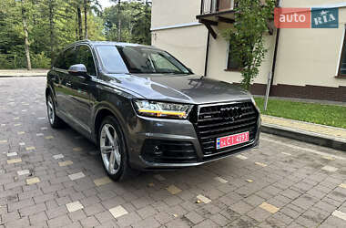 Позашляховик / Кросовер Audi Q7 2018 в Трускавці