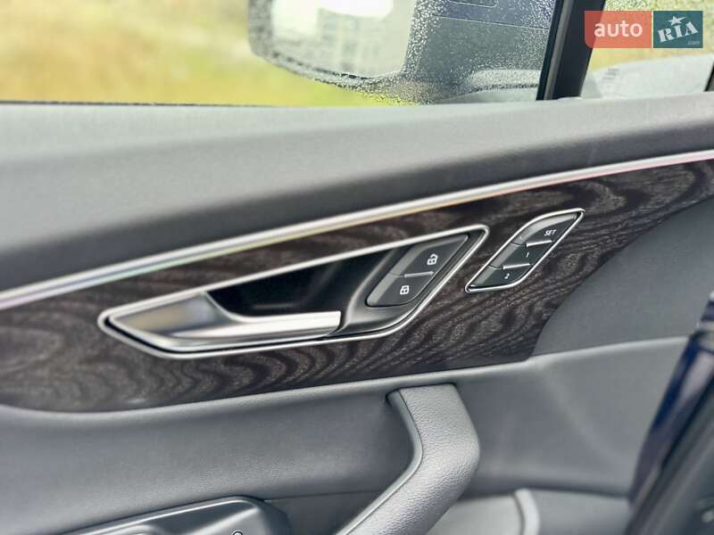 Позашляховик / Кросовер Audi Q7 2020 в Івано-Франківську