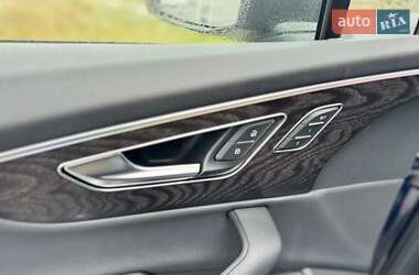 Позашляховик / Кросовер Audi Q7 2020 в 