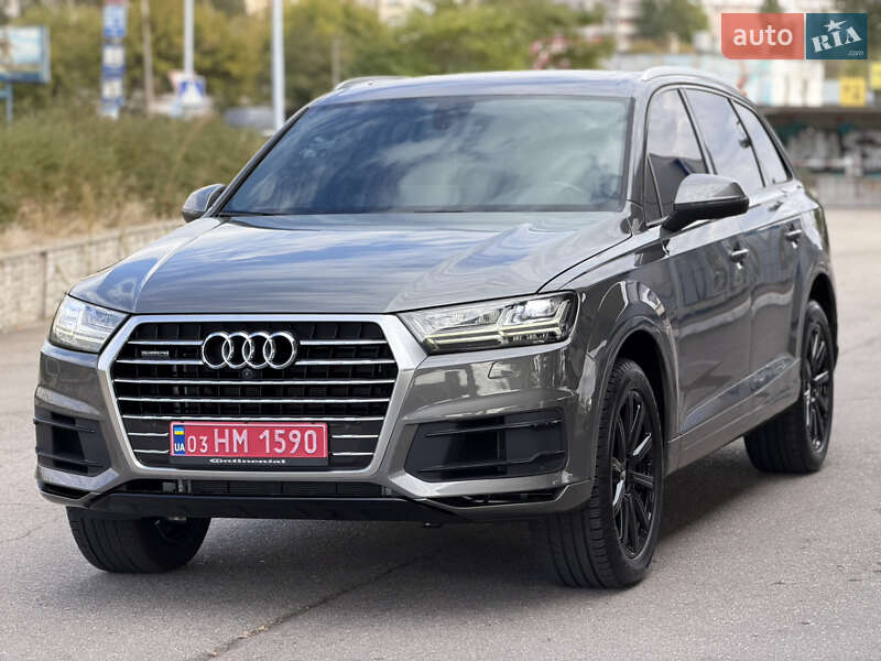 Позашляховик / Кросовер Audi Q7 2017 в Запоріжжі