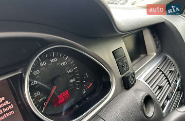 Внедорожник / Кроссовер Audi Q7 2007 в 