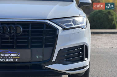 Внедорожник / Кроссовер Audi Q7 2021 в 
