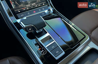 Внедорожник / Кроссовер Audi Q7 2021 в 