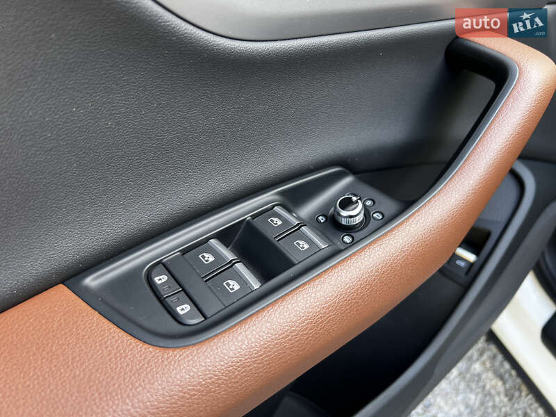 Внедорожник / Кроссовер Audi Q7 2021 в Днепре