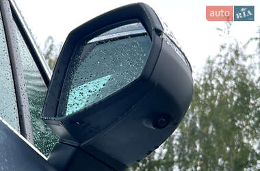 Внедорожник / Кроссовер Audi Q7 2022 в 