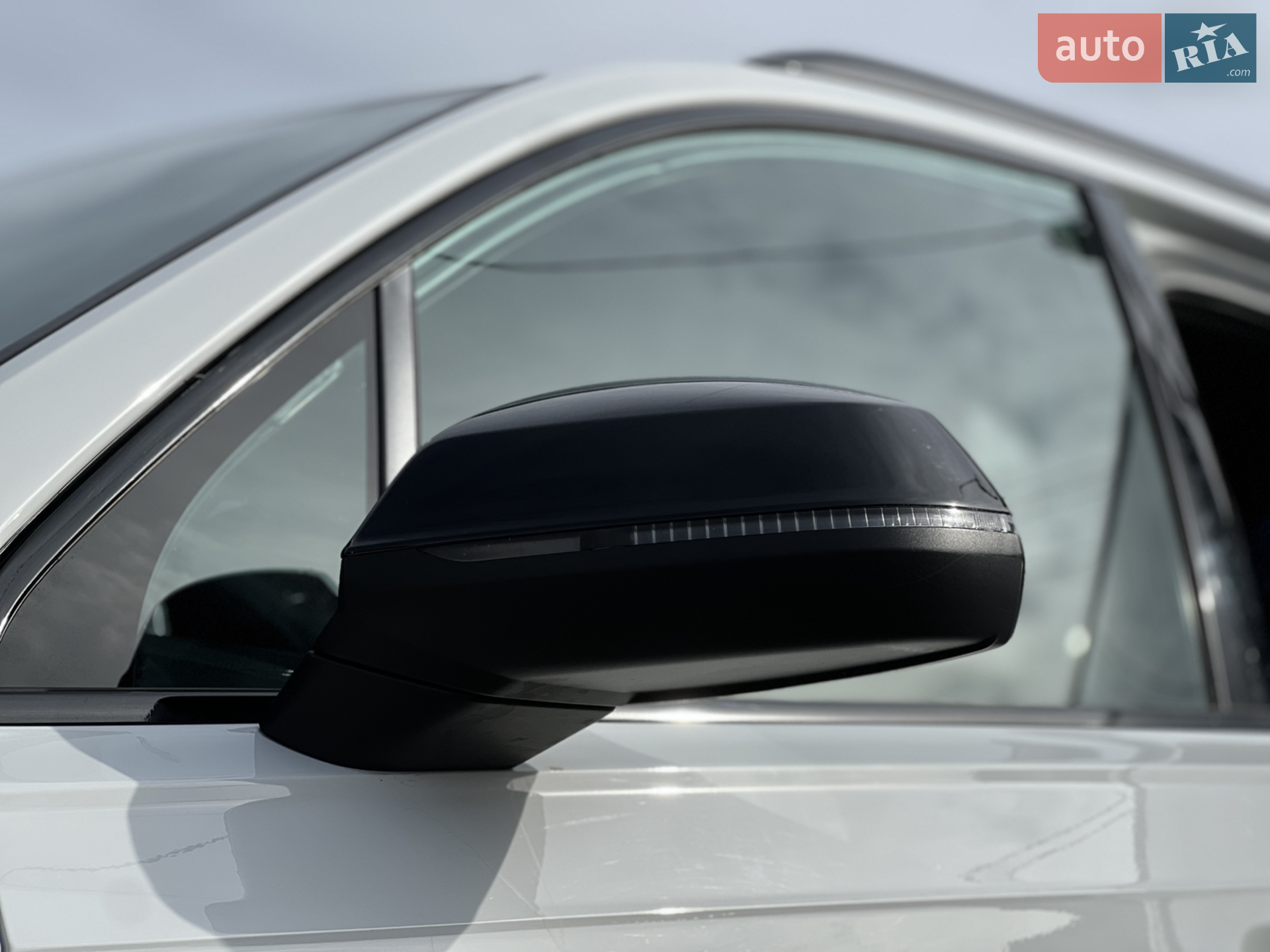 2017 Audi Q7 - мініатюра 16