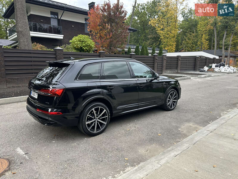 Внедорожник / Кроссовер Audi Q7 2020 в Киеве фото 5 Внедорожник / Кроссовер Audi Q7 2020 в Киеве