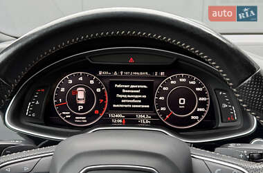 Позашляховик / Кросовер Audi Q7 2016 в 