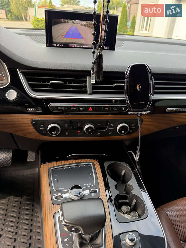 Позашляховик / Кросовер Audi Q7 2017 в Кременчуці