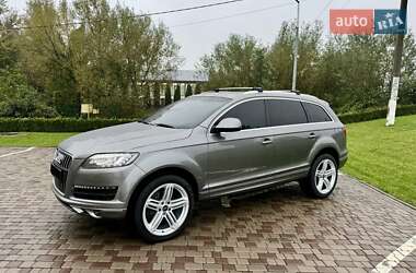 Позашляховик / Кросовер Audi Q7 2011 в 