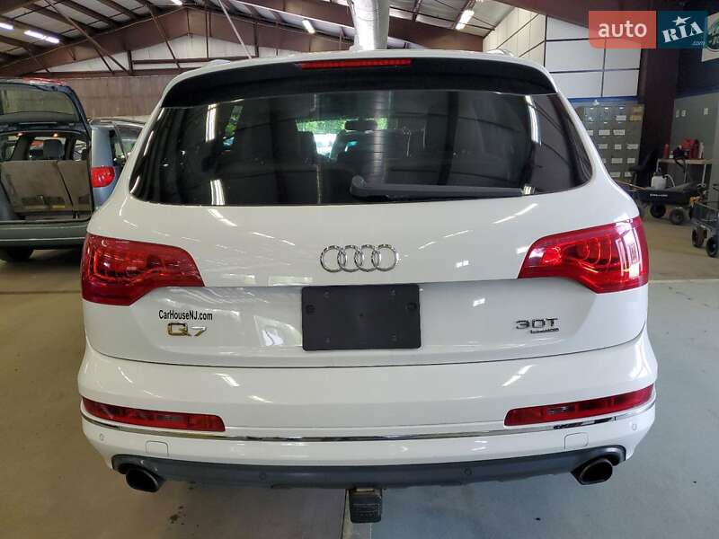 Внедорожник / Кроссовер Audi Q7 2014 в Ровно