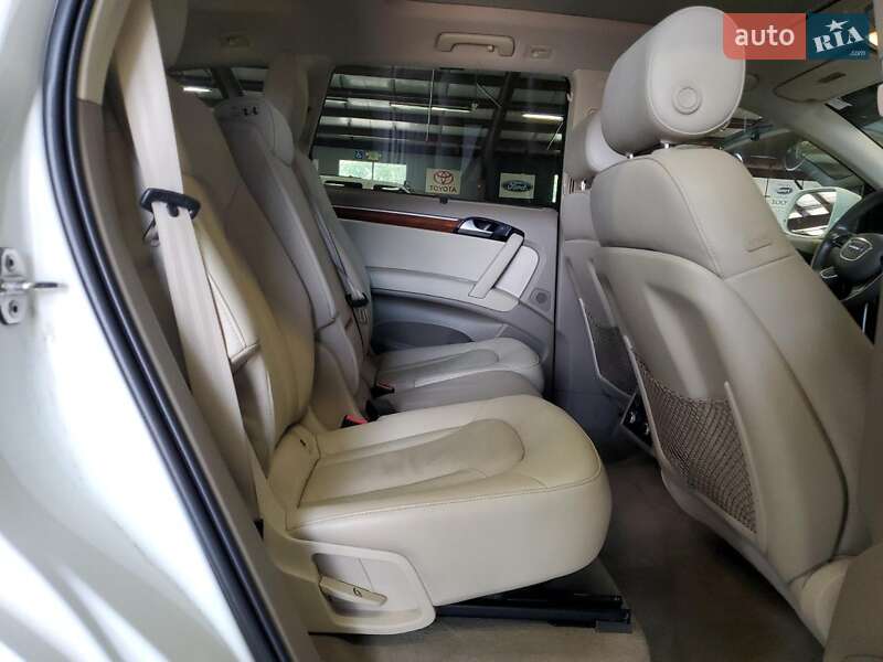 Внедорожник / Кроссовер Audi Q7 2014 в Ровно