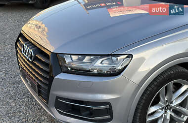Внедорожник / Кроссовер Audi Q7 2018 в 