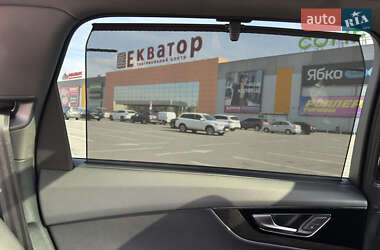 Позашляховик / Кросовер Audi Q7 2019 в 