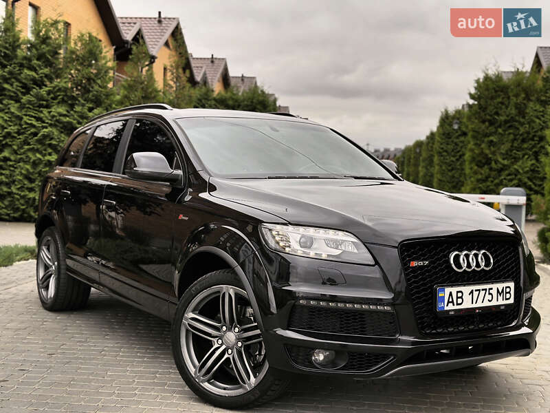 Позашляховик / Кросовер Audi Q7 2014 в 