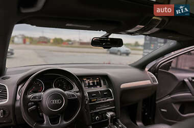Позашляховик / Кросовер Audi Q7 2014 в 