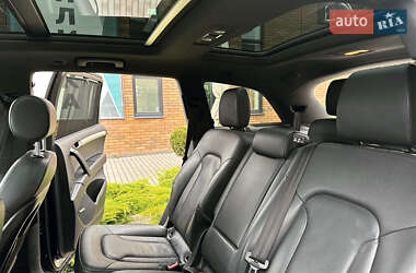 Позашляховик / Кросовер Audi Q7 2014 в 