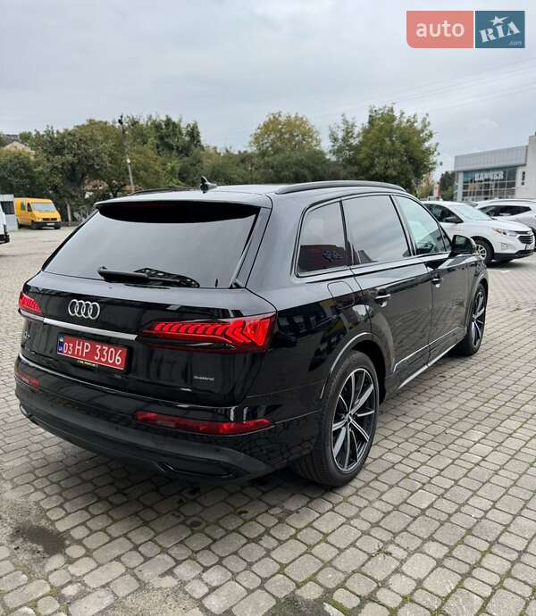 Позашляховик / Кросовер Audi Q7 2020 в Львові