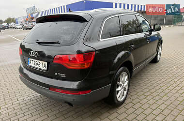 Позашляховик / Кросовер Audi Q7 2006 в 