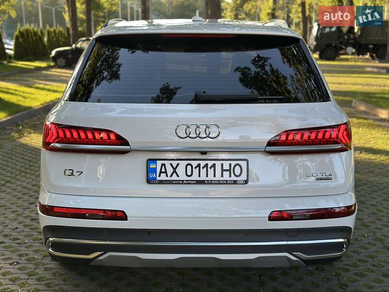 Позашляховик / Кросовер Audi Q7 2023 в Харкові