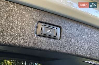 Внедорожник / Кроссовер Audi Q7 2023 в 