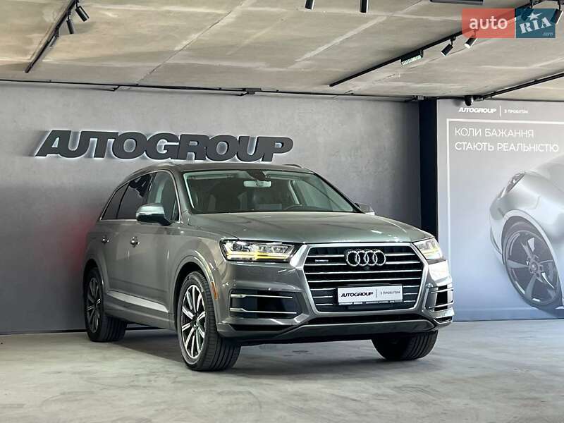 Позашляховик / Кросовер Audi Q7 2015 в Одесі