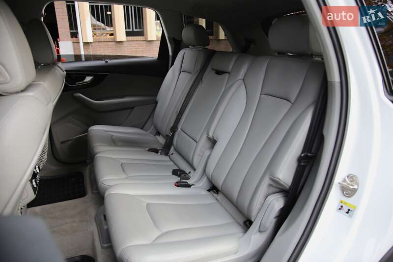 Позашляховик / Кросовер Audi Q7 2017 в Харкові фото 10 Позашляховик / Кросовер Audi Q7 2017 в Харкові