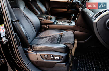 Внедорожник / Кроссовер Audi Q7 2010 в 