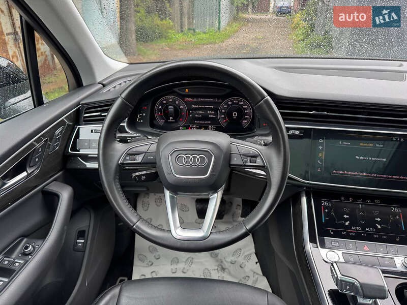 Внедорожник / Кроссовер Audi Q7 2020 в Киеве