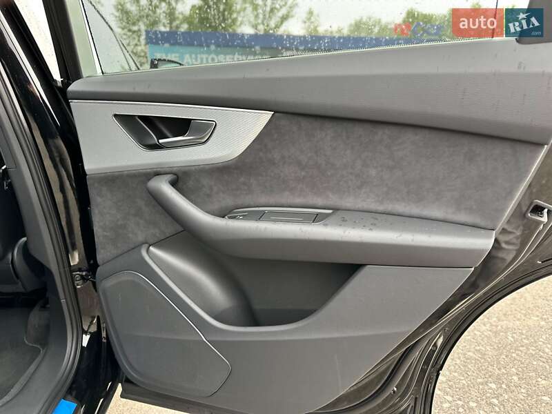 Позашляховик / Кросовер Audi Q7 2025 в Києві фото 41 Позашляховик / Кросовер Audi Q7 2025 в Києві