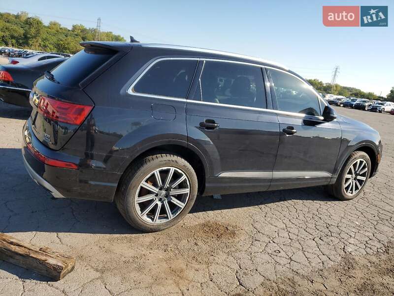 Внедорожник / Кроссовер Audi Q7 2017 в Киеве