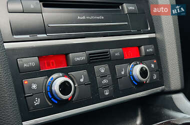 Внедорожник / Кроссовер Audi Q7 2012 в 