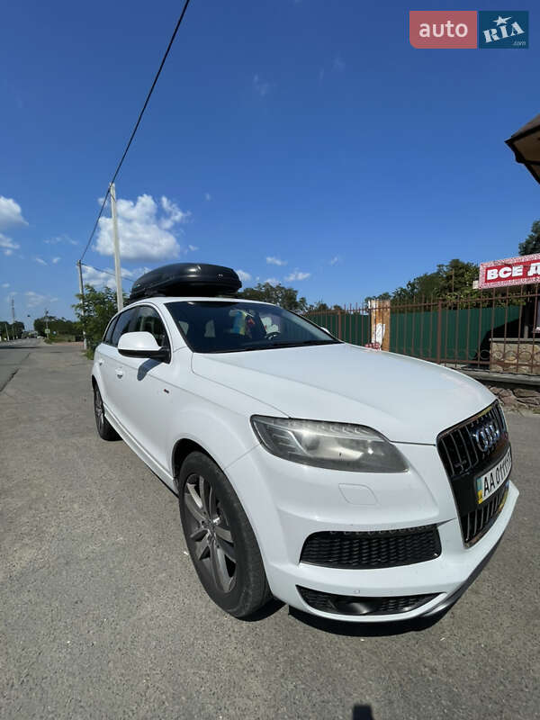 Внедорожник / Кроссовер Audi Q7 2011 в Киеве